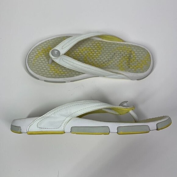 Merrell Astral Thong Waterproof Rubber Sandals White/Yellow Size 8 #0207-J36238 - Picture 9 of 10